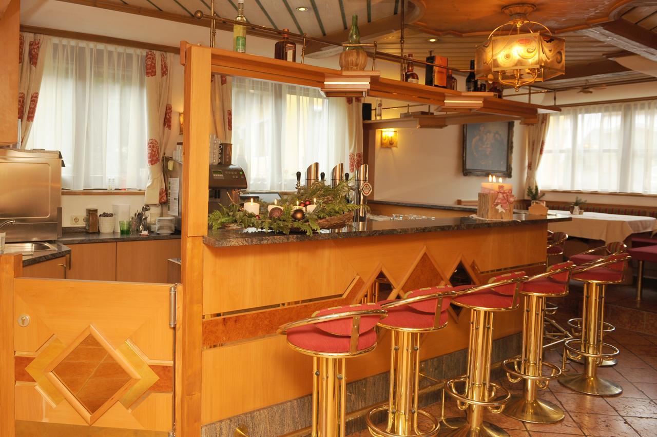 Hotel Roesslwirt Кірхберг Екстер'єр фото